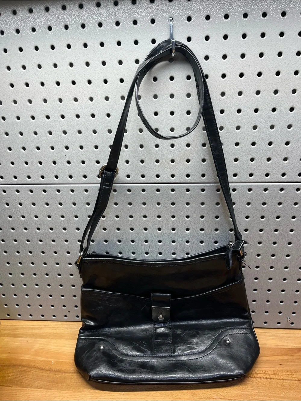 Coach Black and Tan Patterned Shoulder Bag - Picture 4 of 6